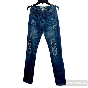 Mudd Skinny Blue Jean with rips